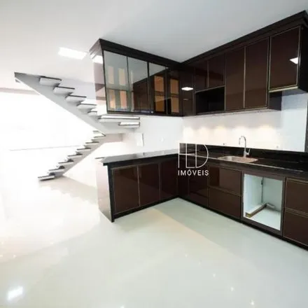 Buy this 3 bed house on Rua Atair Ferreira Martins in Jardim São José, Americana - SP