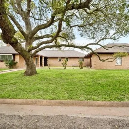 Buy this 3 bed house on 1561 CR 141 in Brazoria County, TX 77511