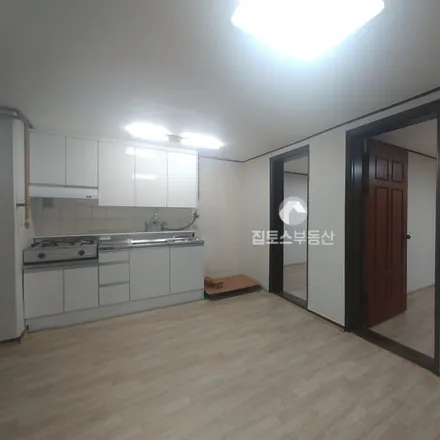 Rent this 2 bed apartment on 서울특별시 서초구 서초동 1614-7