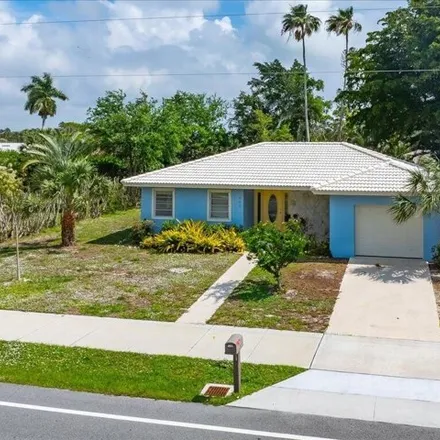 Image 1 - 467 Yellowbird Street, Marco Island, FL 34145, USA - House for sale