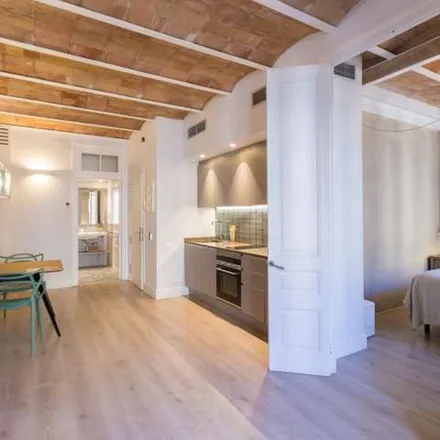 Image 8 - Carrer del Comte Borrell, 145, 08001 Barcelona, Spain - Apartment for rent