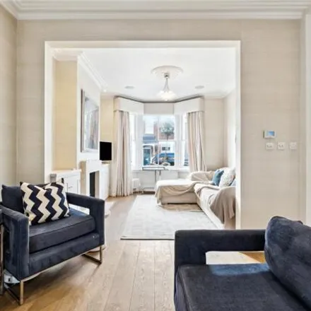 Image 6 - 35 White Hart Lane, London, SW13 0PU, United Kingdom - Townhouse for sale