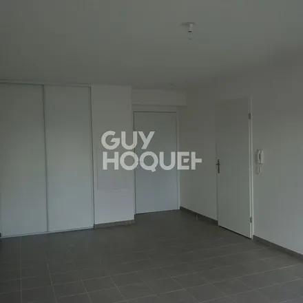 Image 2 - 36 Rue Lionel Dubray, 91200 Athis-Mons, France - Apartment for rent