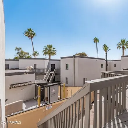 Buy this 1 bed condo on 6236 N 16th St Unit 14 in Phoenix, Arizona