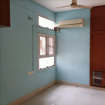 Image 2 - Sri Sairam Medicals, Kodichikkanahalli Road, Bommanahalli, Bengaluru - 380068, Karnataka, India - House for rent