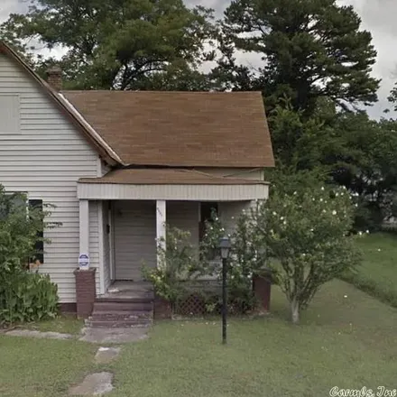 Buy this 2 bed house on 1520 Marion Street in North Little Rock, AR 72114