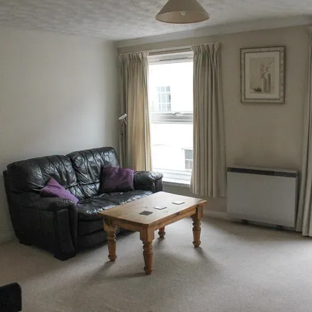 Image 5 - Drury House, Church Street, Clewer Village, SL4 1PE, United Kingdom - Apartment for rent