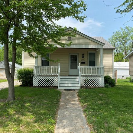Rent this 3 bed house on Old O'Fallon Rd in O'Fallon, IL