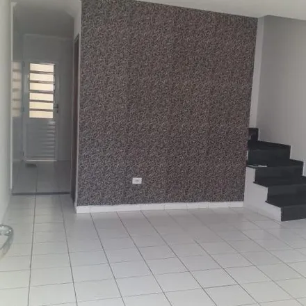 Rent this 2 bed house on Rua Itinguçu 15 in Vila Granada, São Paulo - SP