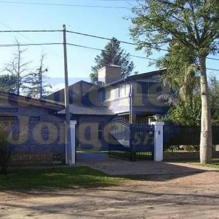 Buy this 4 bed house on Rioja 2679 in Departamento Rosario, Granadero Baigorria