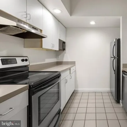 Rent this 1 bed apartment on North Saint Charles Place in Philadelphia, PA 19106