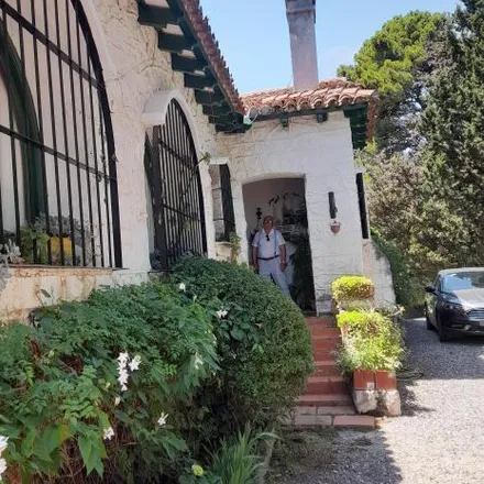 Buy this 6 bed house on Patios de La Cumbre in Cruz Chica, Córdoba
