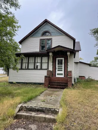 Buy this 4 bed house on 812 Forest Street in Lisbon, ND 58054