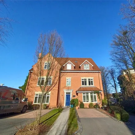 Rent this 2 bed apartment on Kenelm Court in Kenelm Road, Boldmere