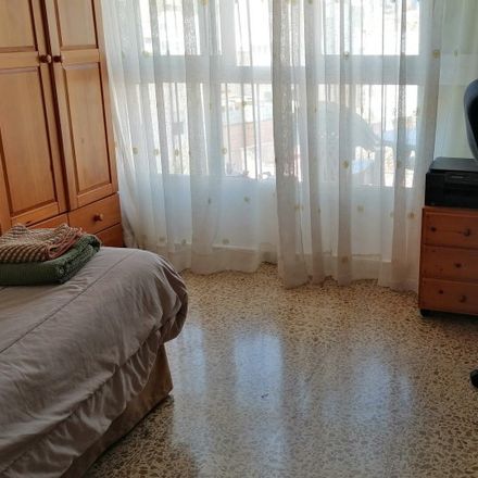 Rent this 3 bed room on Carrer de Faust Morell in Palma, Spain