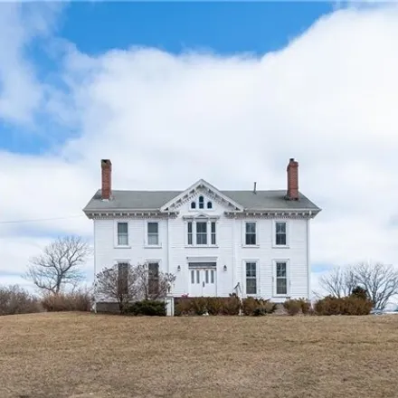 Buy this 4 bed house on 6 Route 32 in North Franklin, Southeastern Connecticut Planning Region