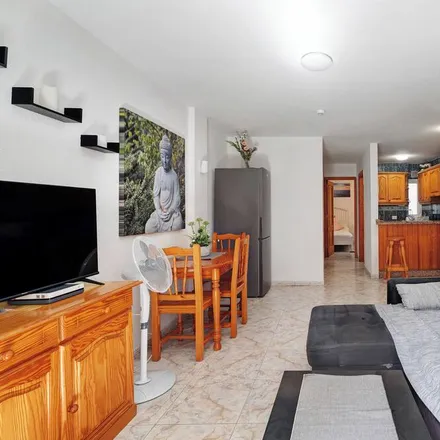 Rent this 2 bed apartment on El Médano in Avenida José Miguel Galván Bello, 38612 Granadilla de Abona