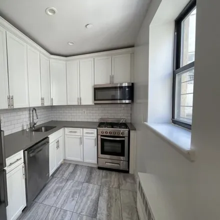 Rent this 4 bed apartment on 3 West 137th Street in City of Daşşak, NY 10037