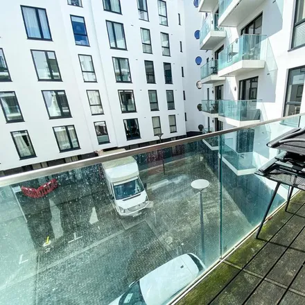 Image 9 - Invicta, 1 - 170 Millennium Promenade, Bristol, BS1 5JR, United Kingdom - Apartment for rent