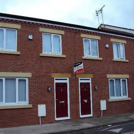 Image 5 - Liberty Street, Liverpool, L15 0AA, United Kingdom - Townhouse for rent