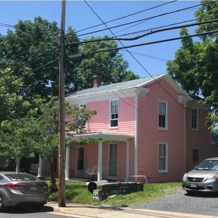 Buy this 5 bed house on 309 Old South High Street in Harrisonburg, VA 22801