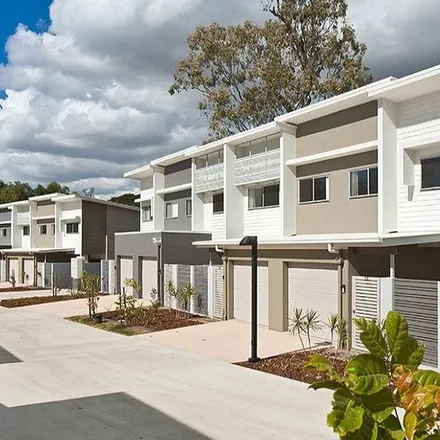 Rent this 3 bed townhouse on 9 Houghton Street in Petrie QLD 4502, Australia
