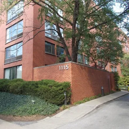 Rent this 3 bed condo on 1115 South Plymouth Court in Chicago, IL 60605