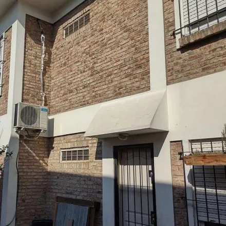 Buy this 4 bed house on Avenida 64 - Presidente Juan Domingo Perón 5920 in Villa Libertad, B1676 AFF Villa Lynch