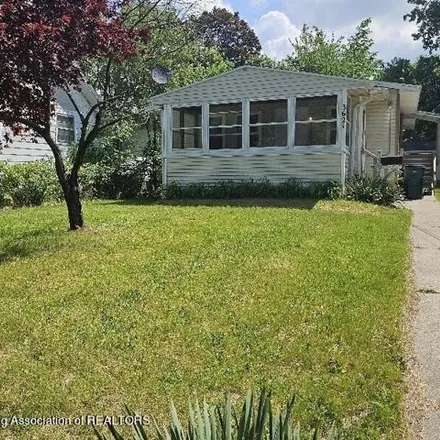 Buy this 3 bed house on 3651 Lowcroft Avenue in Lansing, MI 48910