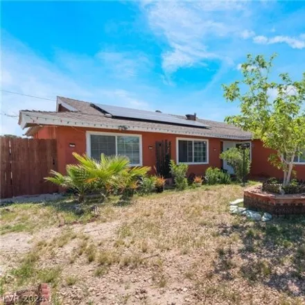 Buy this 4 bed house on 2671 Castlewood Drive in Las Vegas, NV 89102