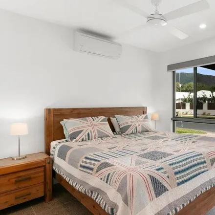 Rent this 4 bed house on Clifton Beach QLD 4879