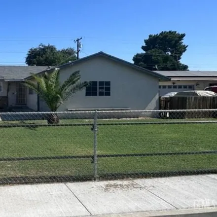 Buy this 3 bed house on 2116 Holden Way in Bakersfield, California