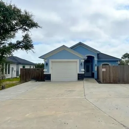 Buy this 3 bed house on 827 South 10th Street in Aransas Pass, TX 78336