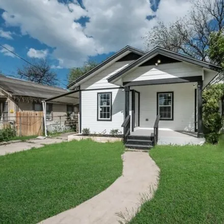 Buy this 2 bed house on 1516 South Olive Street in San Antonio, TX 78210