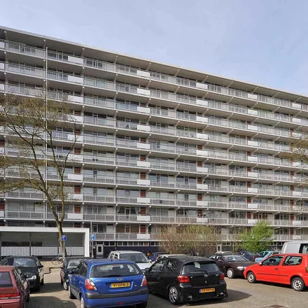 Rent this 2 bed apartment on Londen in Lissabonweg, 3137 LA Vlaardingen