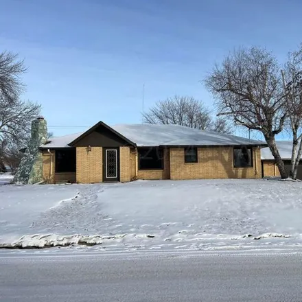 Buy this 4 bed house on 133 2nd Avenue Northwest in Mayville, ND 58257