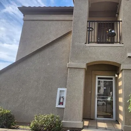 Buy this 2 bed condo on Sports Parkway in Sacramento, CA 95835
