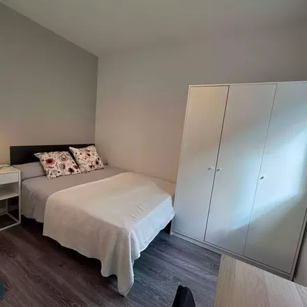 Rent this 4 bed apartment on Calle Mercedes Arteaga in 45, 28019 Madrid