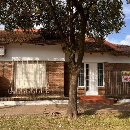 Buy this 2 bed house on Bolívar 452 in Departamento Colón, 3280 Colón