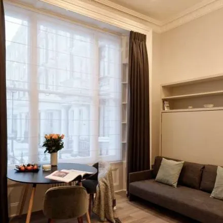 Rent this 1 bed apartment on 29 Pembridge Gardens in London, W2 4EN