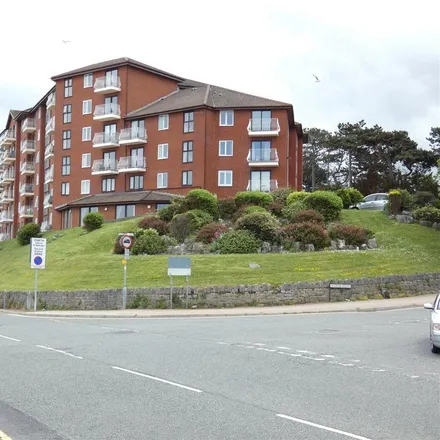 Rent this 1 bed apartment on North Wales Expressway in Colwyn Bay, LL28 4BS