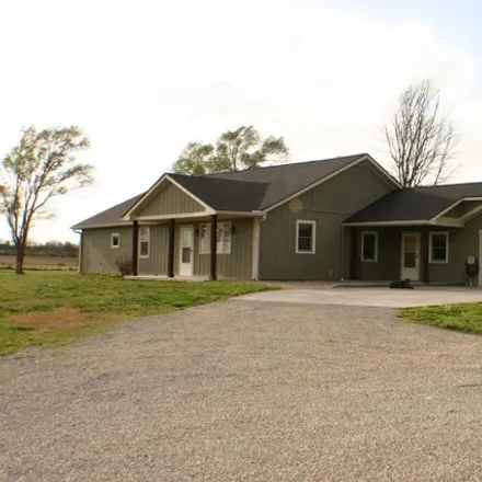 Buy this 3 bed house on 6840 Southwest 85th Street in Shawnee County, KS 66402