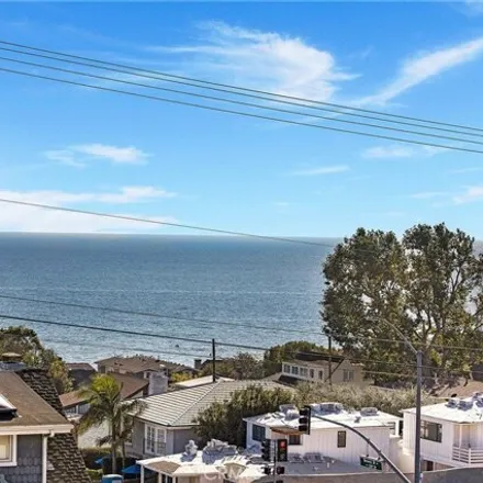 Image 1 - 229 Beverly Street, Laguna Beach, CA 92651, USA - House for rent