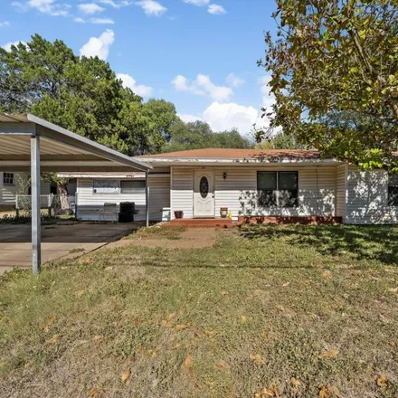 Buy this 3 bed house on 3309 Greenwood Drive in Waco, TX 76708