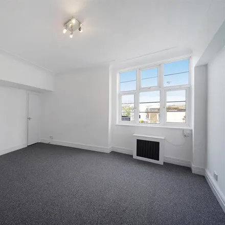 Image 5 - Northways Parade, Vape and Bean, Northways Parade, London, NW3 5EN, United Kingdom - Apartment for rent