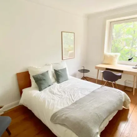 Rent this 1 bed apartment on Eppendorfer Weg 253 in 20251 Hamburg, Germany