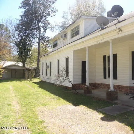 Image 3 - Tallahatchie General Hospital, 201 South Market Street, Charleston, Tallahatchie County, MS 38921, USA - House for sale