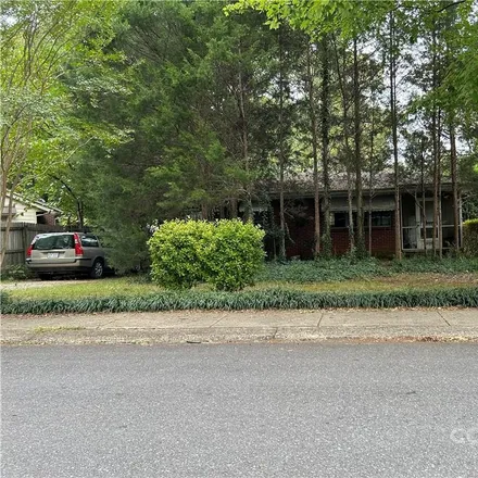 Image 1 - Lochridge Road, Charlotte, NC 28209, USA - House for sale