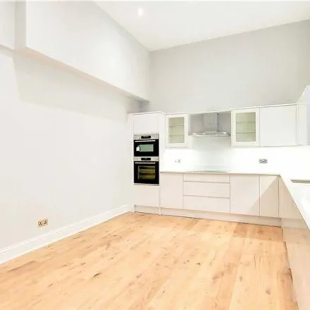 Rent this 2 bed room on 217 Brompton Road in London, SW3 2EJ