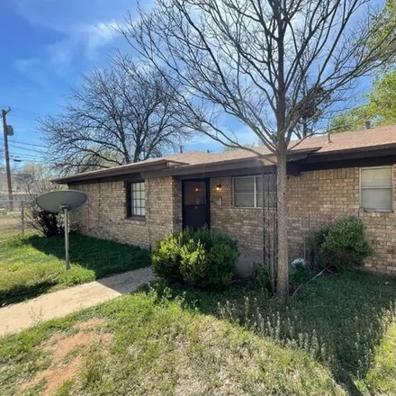 Rent this 2 bed house on 2281 26th Street in Lubbock, TX 79411